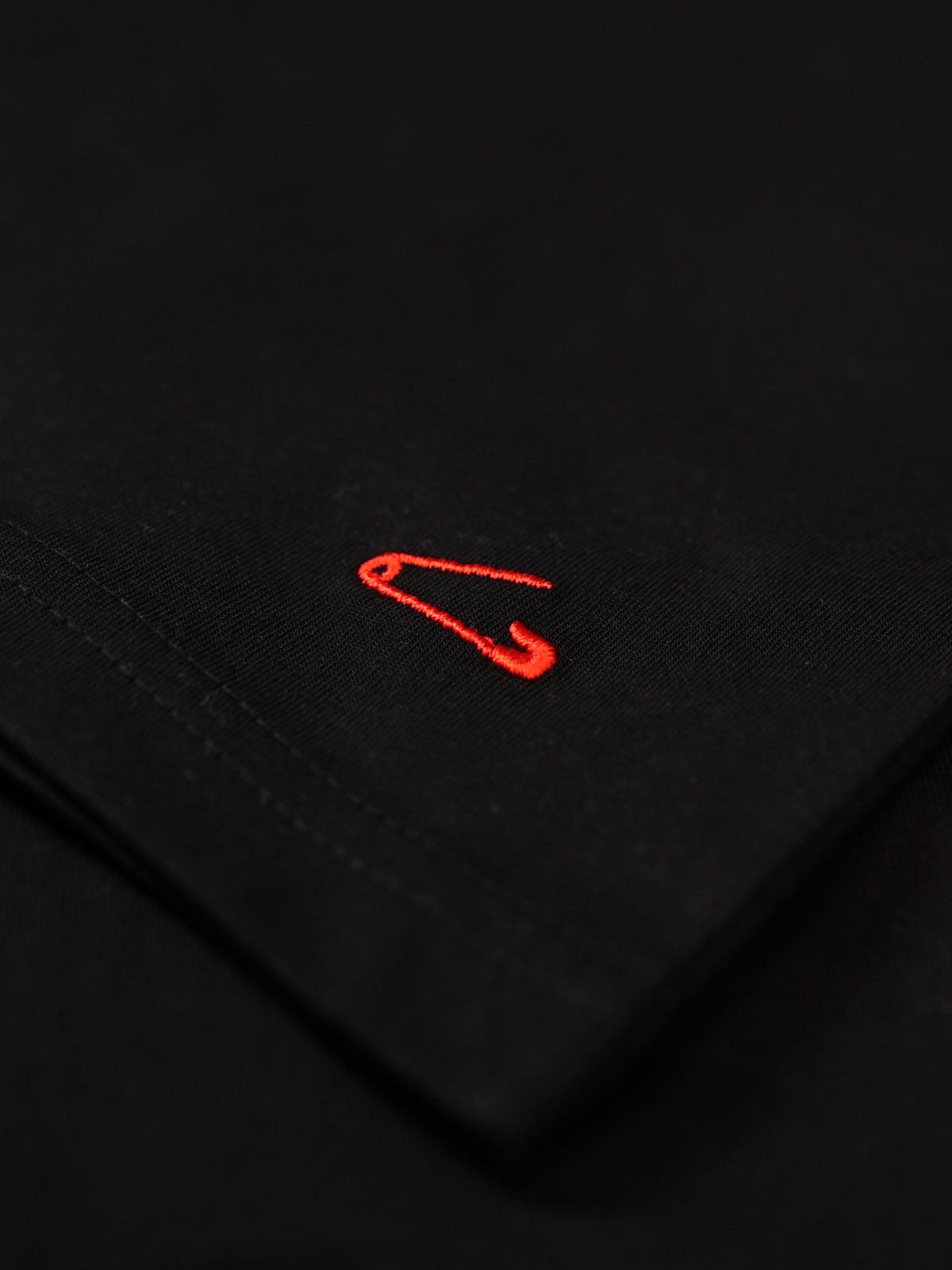 Basic T-shirt in black