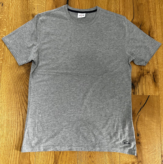 Basic T-Shirt in grau